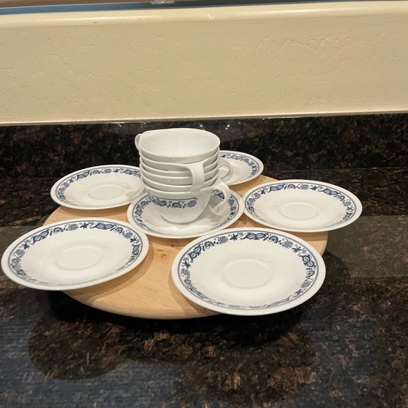 Corelle by Corning - old town Tea Cup and Saucer Plate Blue Pattern - Picture 3 of 7